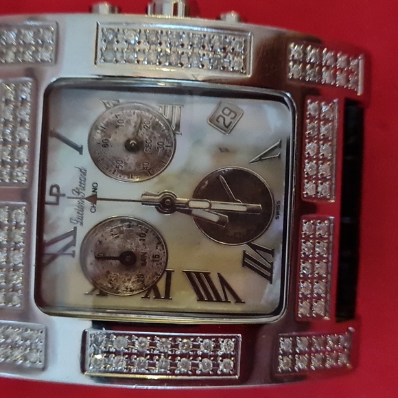 LP watch - Picture 10 of 10